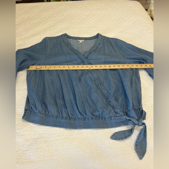 Cato Chambray/Denim Wrap Top with 3/4 Length Sleeves. Size 18. Slimming Design! - Picture 6 of 10